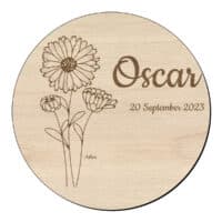 Houten bloem cirkel met aster en naam 1 Houten bloem cirkel met aster en naam