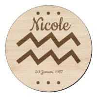 Zodiac Waterman sterrenbeeld met naam op hout